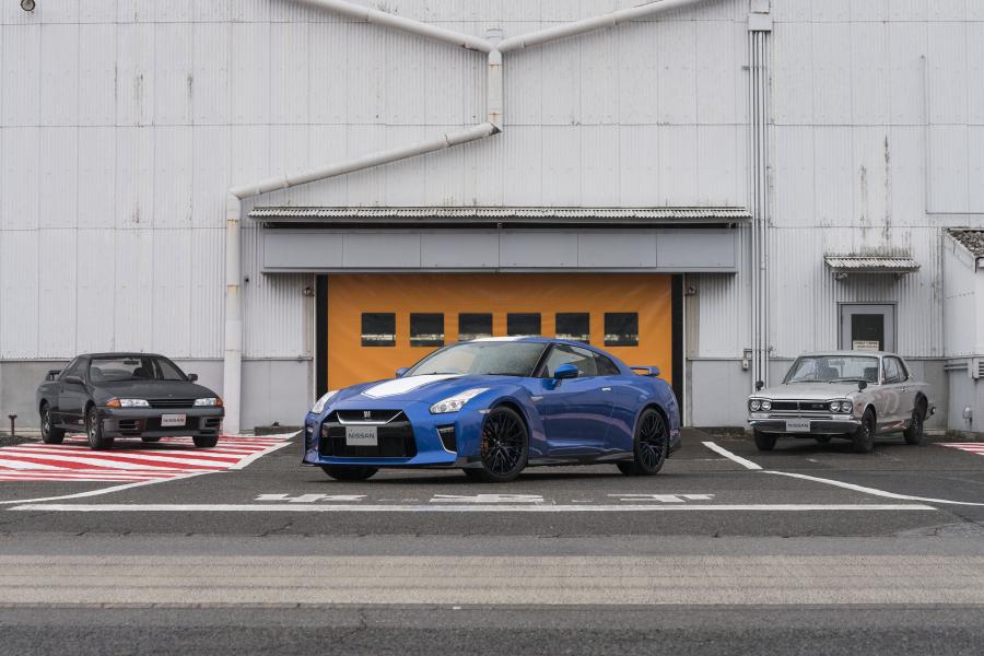  Nissan GT-R 50th Anniversary (R35) 2019 года  (JP) (фото 13 из 41)